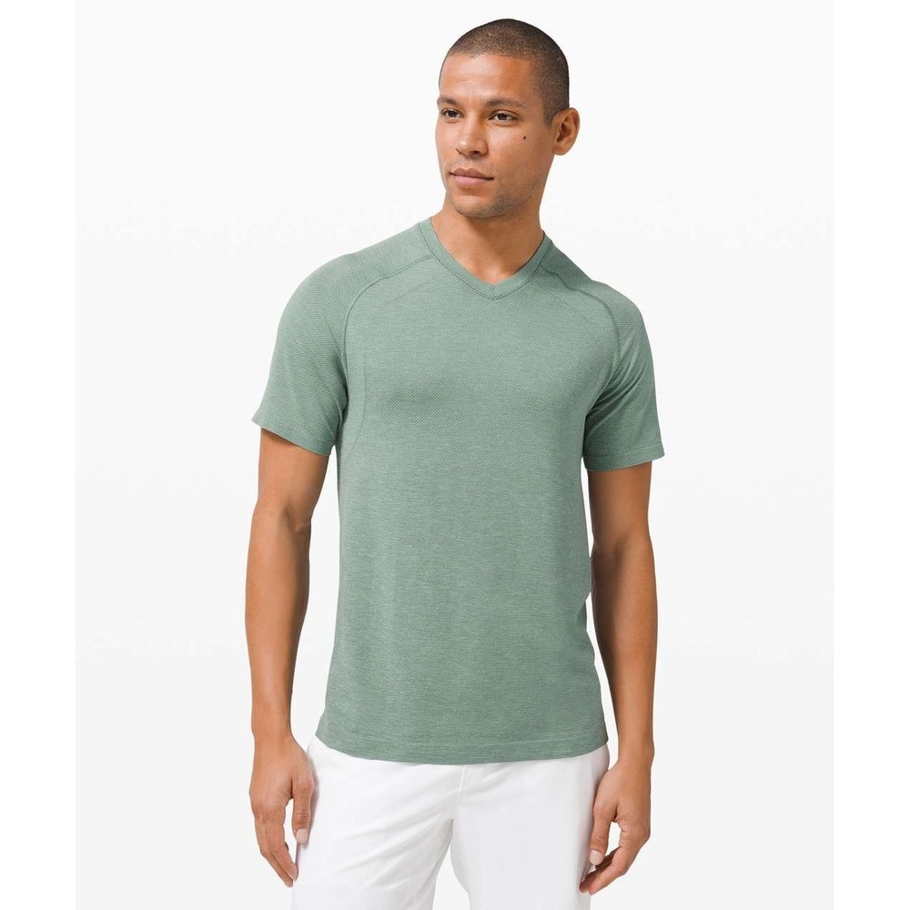 Lululemon Metal Vent Tech Performance T Shirt 2.0 in Sea Water Men 2XL Train